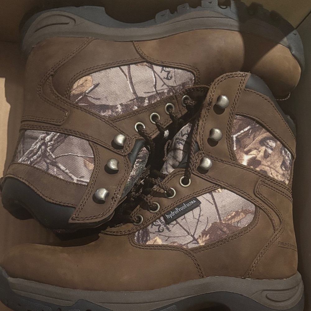 Field & Stream Brown Camouflage Hiking Boots youth size 5